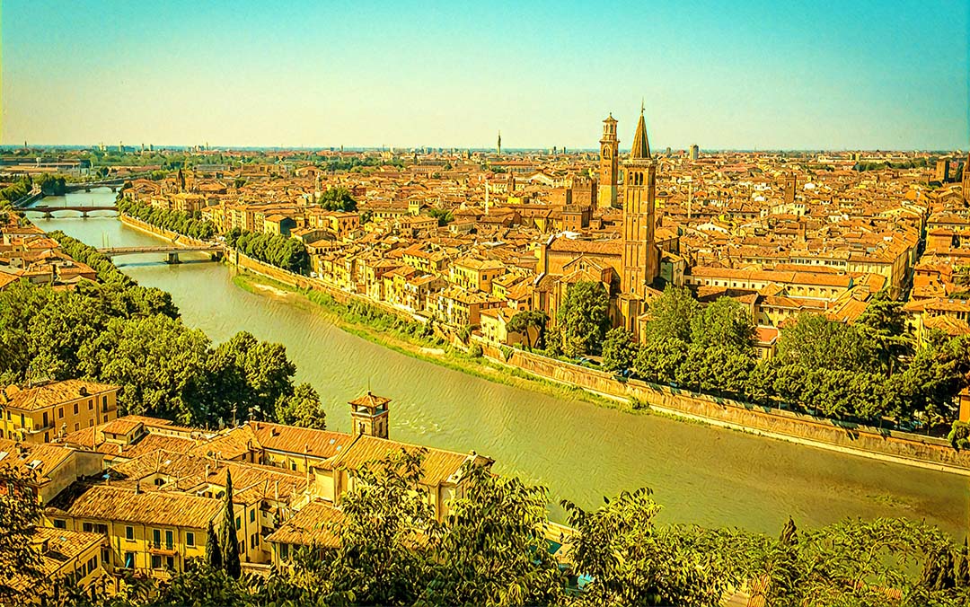 Cheap Flights to Verona